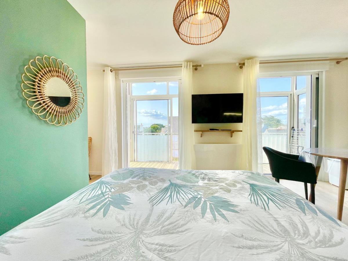 Le Phare Ouest - 80 M De La Mer - Vue Ocean Sur Le Balcon - Entierement Renove - Internet Haut Debit - Nouveau Ploemeur Buitenkant foto
